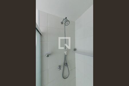 Banheiro de apartamento para alugar com 1 quarto, 36m² em Jardim Ibitirama, São Paulo
