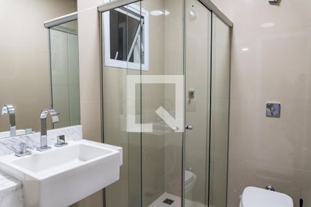 Casa para alugar com 234m², 3 quartos e 3 vagas Casa para alugar com 234m², 3 quartos e 3 vagasBanheiro de Serviço