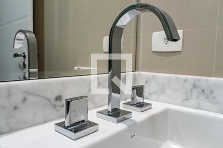 Casa para alugar com 234m², 3 quartos e 3 vagas Casa para alugar com 234m², 3 quartos e 3 vagasBanheiro da Suíte 2 Torneira