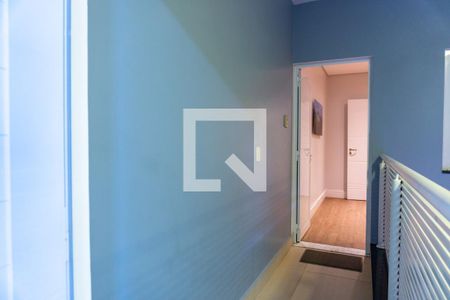 Casa para alugar com 234m², 3 quartos e 3 vagas Casa para alugar com 234m², 3 quartos e 3 vagasCorredor