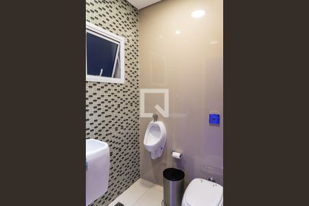 Casa para alugar com 234m², 3 quartos e 3 vagas Casa para alugar com 234m², 3 quartos e 3 vagasLavabo