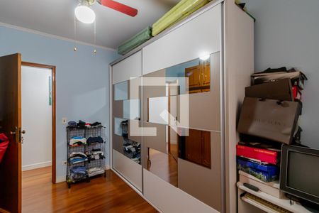 Casa à venda com 240m², 3 quartos e 4 vagasQuarto 2