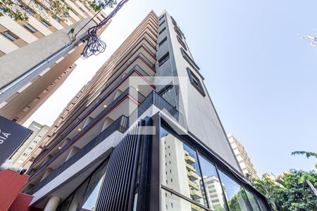 Studio à venda com 26m², 1 quarto e sem vaga Studio à venda com 26m², 1 quarto e sem vagaFachada