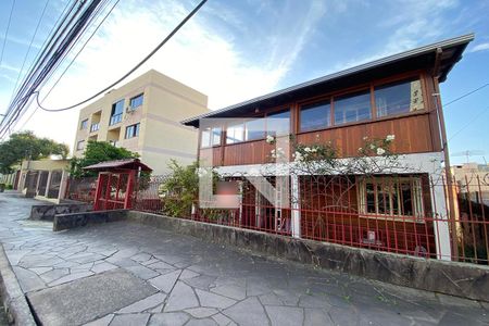 Casa à venda com 150000m², 4 quartos e 2 vagasFachada