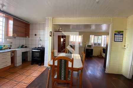 Casa à venda com 150000m², 4 quartos e 2 vagasCozinha