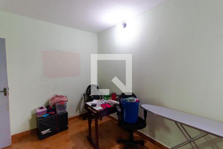 Casa de condomínio à venda com 285m², 4 quartos e 5 vagas Casa de condomínio à venda com 285m², 4 quartos e 5 vagasQuarto 01