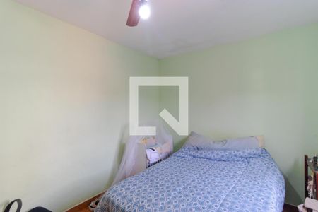 Casa de condomínio à venda com 285m², 4 quartos e 5 vagas Casa de condomínio à venda com 285m², 4 quartos e 5 vagasSuíte 01