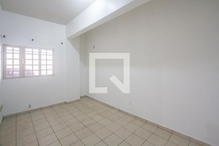Quarto 2 de casa de condomínio para alugar com 2 quartos, 95m² em Jardim Casablanca, São Paulo