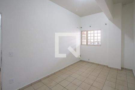 Quarto 2 de casa de condomínio para alugar com 2 quartos, 95m² em Jardim Casablanca, São Paulo