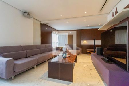 Apartamento à venda com 374m², 4 quartos e 6 vagas Apartamento à venda com 374m², 4 quartos e 6 vagasSala de TV