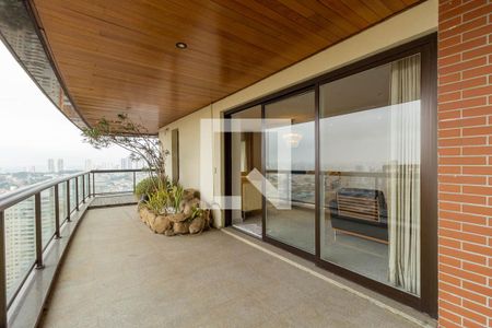Apartamento à venda com 374m², 4 quartos e 6 vagas Apartamento à venda com 374m², 4 quartos e 6 vagasVaranda  Sala de Estar