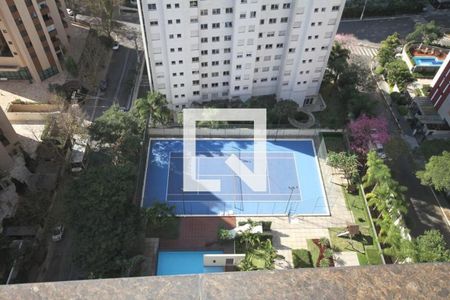 Apartamento à venda com 374m², 4 quartos e 6 vagas Apartamento à venda com 374m², 4 quartos e 6 vagasÁrea comum - Quadra