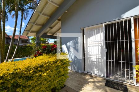 Casa à venda com 287m², 4 quartos e 2 vagasEntrada