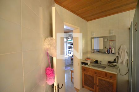 Casa à venda com 287m², 4 quartos e 2 vagasBanheiro da Suíte