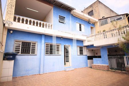 Casa à venda com 340m², 2 quartos e 2 vagasQuintal