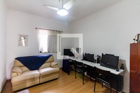 Casa à venda com 158m², 3 quartos e 4 vagasQuarto 2