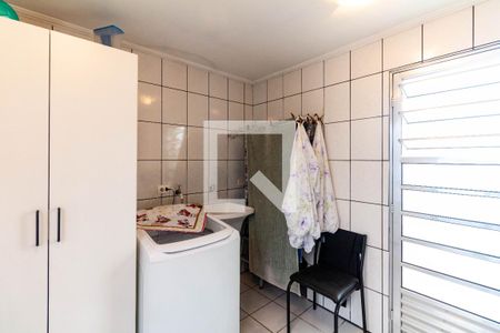 Casa à venda com 158m², 3 quartos e 4 vagasLavanderia