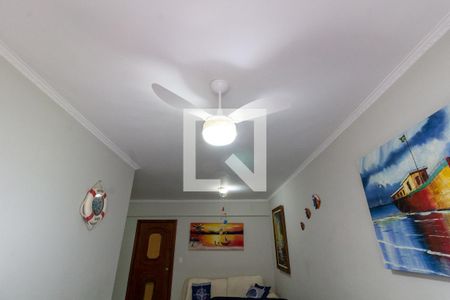 Detalhe da sala de apartamento para alugar com 2 quartos, 80m² em Nova Mirim, Praia Grande