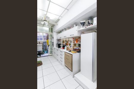 Apartamento à venda com 101m², 1 quarto e 1 vagaCozinha