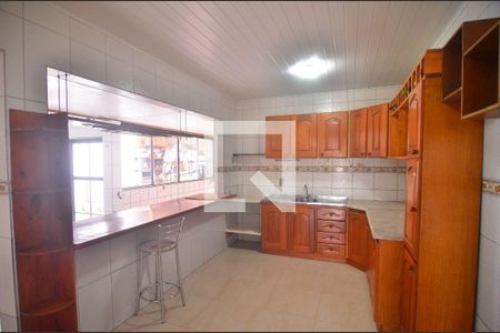 Casa à venda com 60m², 2 quartos e 2 vagasCozinha