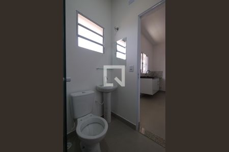 Studio para alugar com 28m², 1 quarto e sem vaga Studio para alugar com 28m², 1 quarto e sem vagaBanheiro