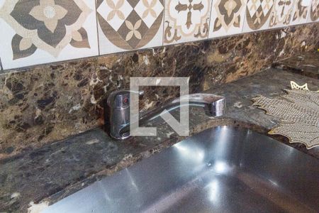 Casa à venda com 270m², 4 quartos e 1 vagaCozinha - Torneira