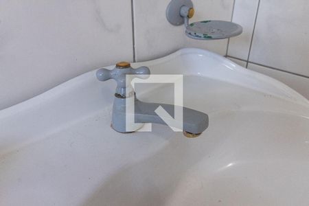 Casa à venda com 270m², 4 quartos e 1 vagaBanheiro - Torneira