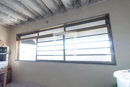 Casa à venda com 270m², 4 quartos e 1 vagaLavanderia