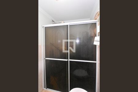 Casa à venda com 660m², 3 quartos e 6 vagas Casa à venda com 660m², 3 quartos e 6 vagasBanheiro