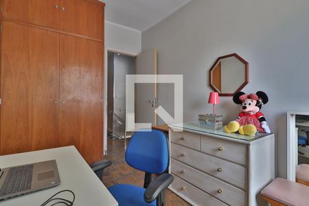 Casa à venda com 107m², 3 quartos e 2 vagasQuarto 3