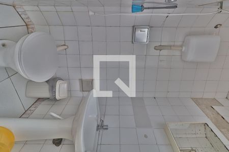 Casa à venda com 107m², 3 quartos e 2 vagasBanheiro de Serviço