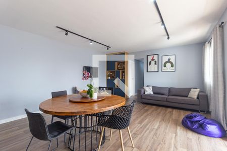 Apartamento à venda com 78m², 2 quartos e 1 vagaSala e Cozinha