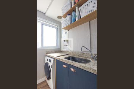 Apartamento à venda com 78m², 2 quartos e 1 vagaÁrea de Serviço