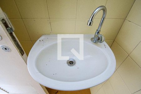 Apartamento à venda com 67m², 2 quartos e 3 vagas Apartamento à venda com 67m², 2 quartos e 3 vagasBanheiro
