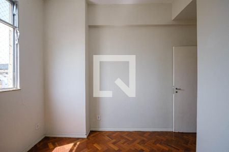 Apartamento à venda com 67m², 2 quartos e 3 vagas Apartamento à venda com 67m², 2 quartos e 3 vagasQuarto 2