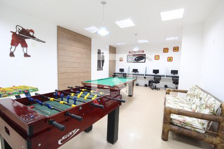 Apartamento para alugar com 67m², 2 quartos e 1 vagaÁrea comum - Sala de jogos