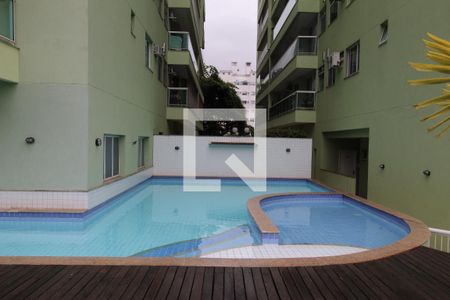Apartamento para alugar com 67m², 2 quartos e 1 vagaÁrea comum - Piscina