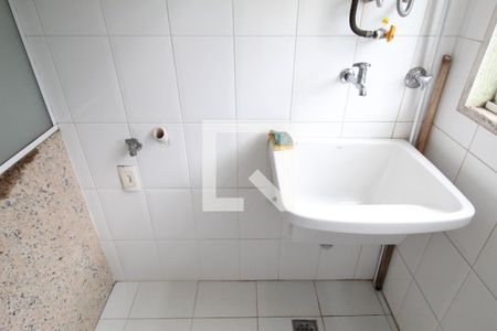 Apartamento para alugar com 67m², 2 quartos e 1 vagaÁrea de Serviço