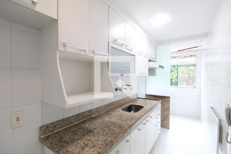 Apartamento para alugar com 67m², 2 quartos e 1 vagaCozinha