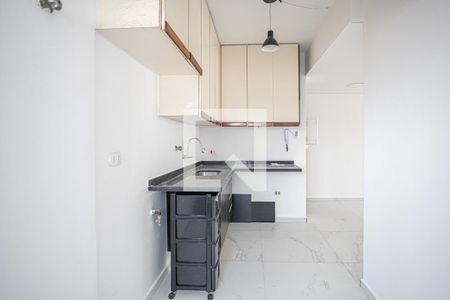 Apartamento à venda com 106m², 4 quartos e 1 vagaCozinha e Área de Serviço