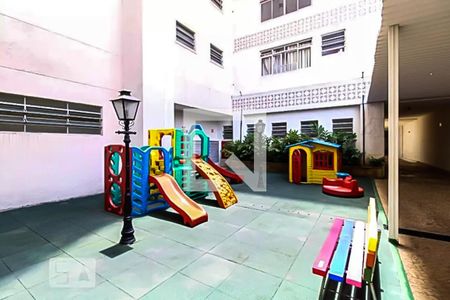 Apartamento à venda com 78m², 3 quartos e 1 vaga Apartamento à venda com 78m², 3 quartos e 1 vagaPlayground