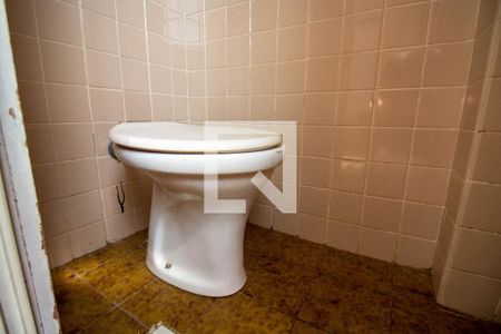 Apartamento para alugar com 73m², 2 quartos e 1 vaga Apartamento para alugar com 73m², 2 quartos e 1 vagaBanheiro de Serviço