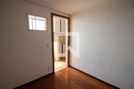 Apartamento para alugar com 73m², 2 quartos e 1 vaga Apartamento para alugar com 73m², 2 quartos e 1 vagaQuarto de Serviço