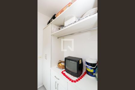 Apartamento à venda com 118m², 4 quartos e 3 vagas Apartamento à venda com 118m², 4 quartos e 3 vagasQuarto de Serviço