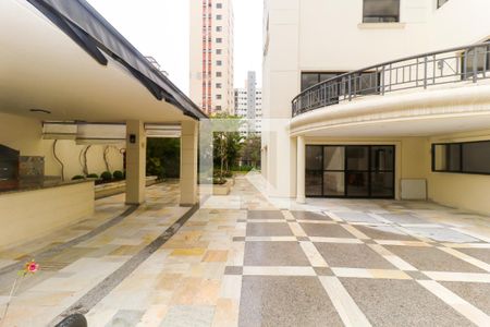 Apartamento à venda com 118m², 4 quartos e 3 vagas Apartamento à venda com 118m², 4 quartos e 3 vagasÁrea Externa