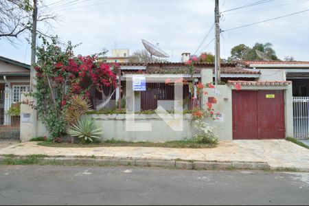Casa à venda com 200m², 3 quartos e 2 vagasFachada Casa
