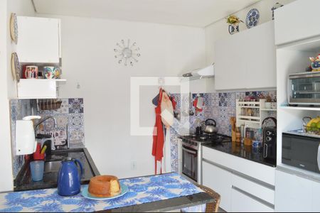 Casa à venda com 200m², 3 quartos e 2 vagasCozinha Edícula