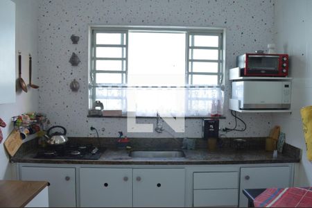 Casa à venda com 200m², 3 quartos e 2 vagasCozinha