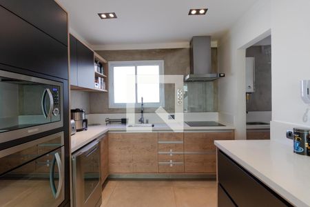 Apartamento à venda com 198m², 3 quartos e 3 vagasCozinha