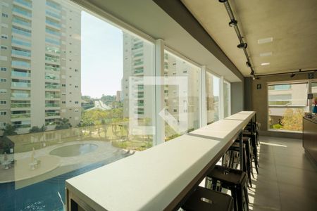 Apartamento à venda com 198m², 3 quartos e 3 vagasÁrea comum - Loja de Conveniência